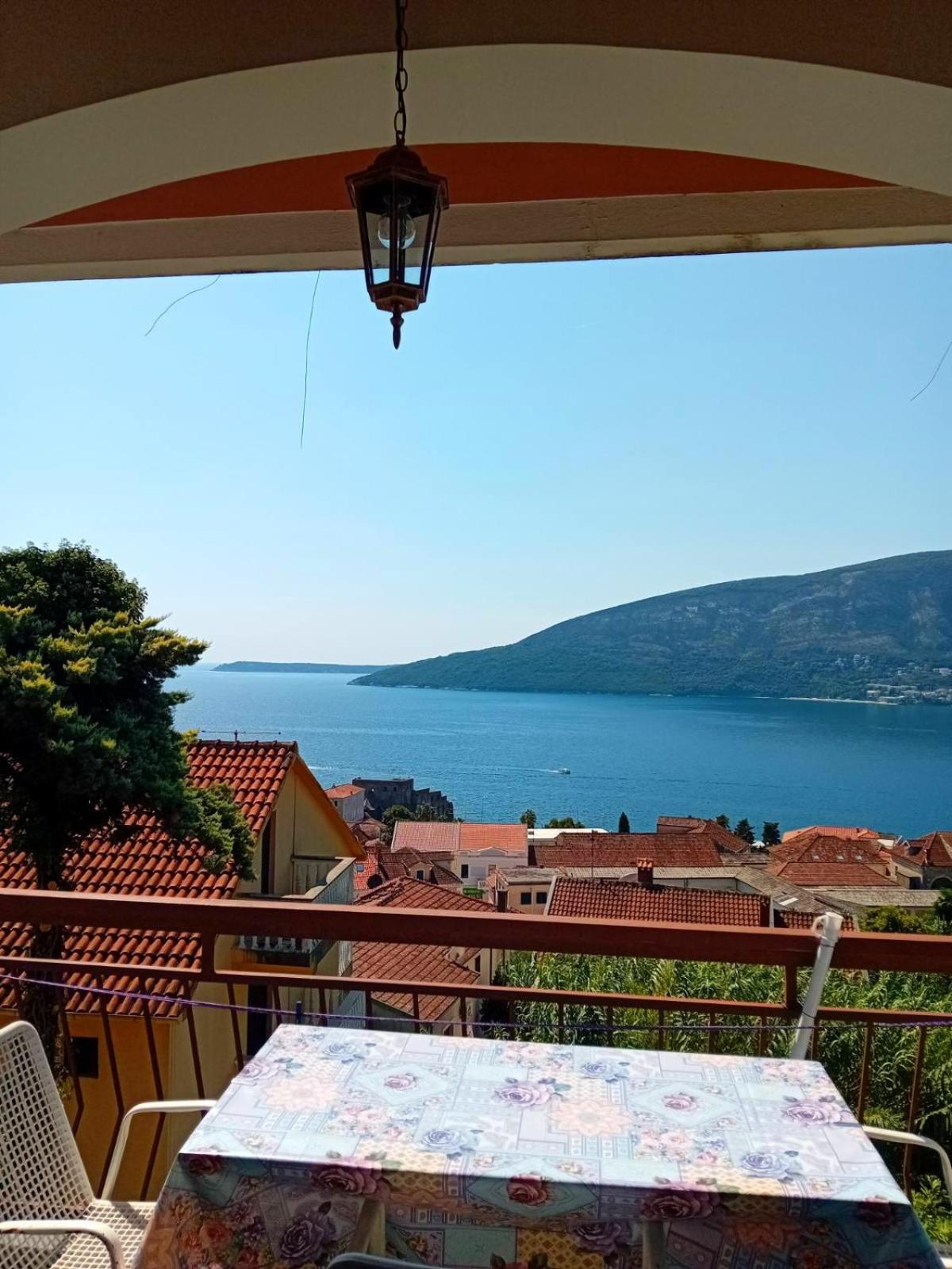 Guest House Cinderella Herceg Novi Zewnętrze zdjęcie