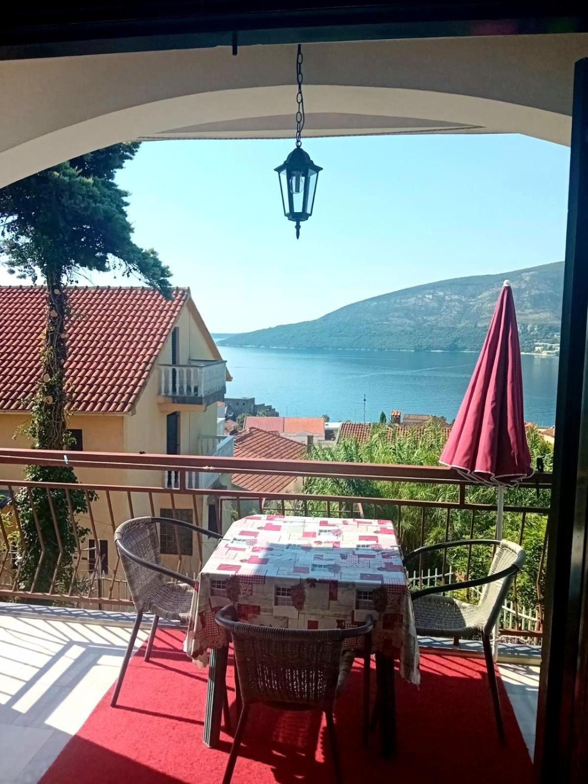 Guest House Cinderella Herceg Novi Zewnętrze zdjęcie